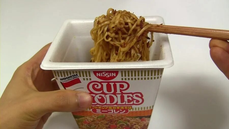 Индекс лапши. Nissin Cup Noodles. Японская лапша Nissin. Nissin Ramen Noodles. Nissin Noodles healthy.