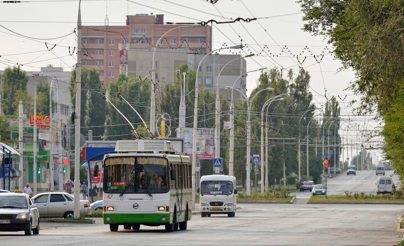 Перекресток волгодонск супермаркет. Перекресток шоссе энтузиастов советская. Волгодонск перекресток на гагарина и индустриальной. Перекресток энтузиастов. Перекресток ул шоссе энтузиастов 54.