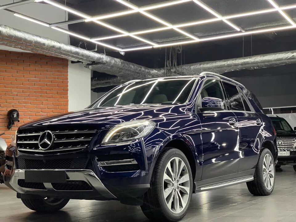 Купить мерседес мл в москве. Mercedes Benz ml 350 2021. Мерседес ml 2022. Mercedes Benz ml 350 2017. Мерседес Бенц ml 2021.