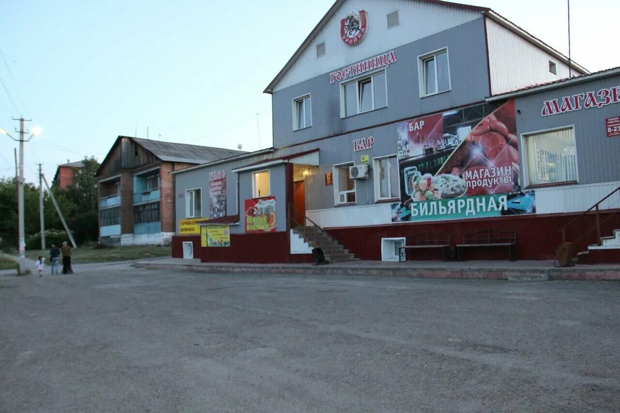 Авито инской кемеровская область. Тройка гостиница белово. посёлок городского типа инской кемеровская область. гостиница тройка инской. белово пгт инской.