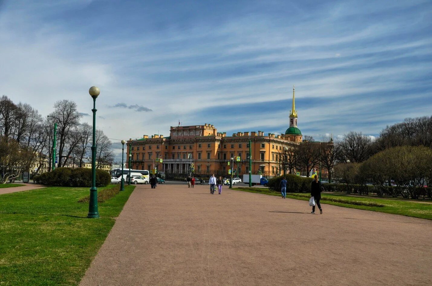 Где марсово поле. Марсово поле в Санкт-Петербурге. Марсово поле, Санкт-Петербург, Марсово поле. Летний сад Марсово поле. Парки Марсово поле.