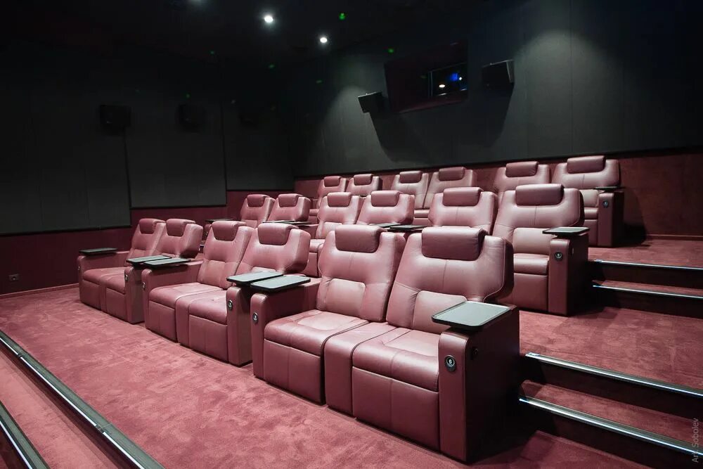 Falcon club cinema boutique минск фото Студия Сутория дизайнерская обувь на заказ. шоу-рум Минск отзывы, адреса и тел