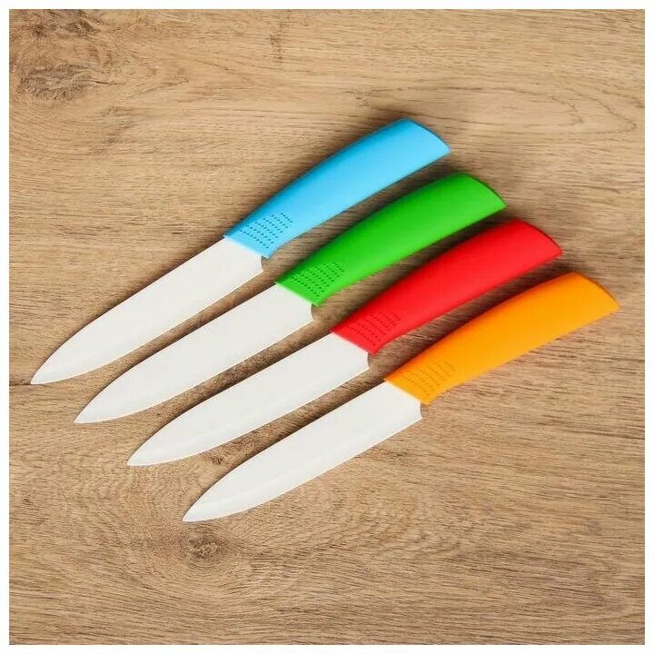 Керамические кухонные ножи купить. Нож кухонный "Симпл". Керамический нож. Нож кухонный керамический. Разноцветные ножи.