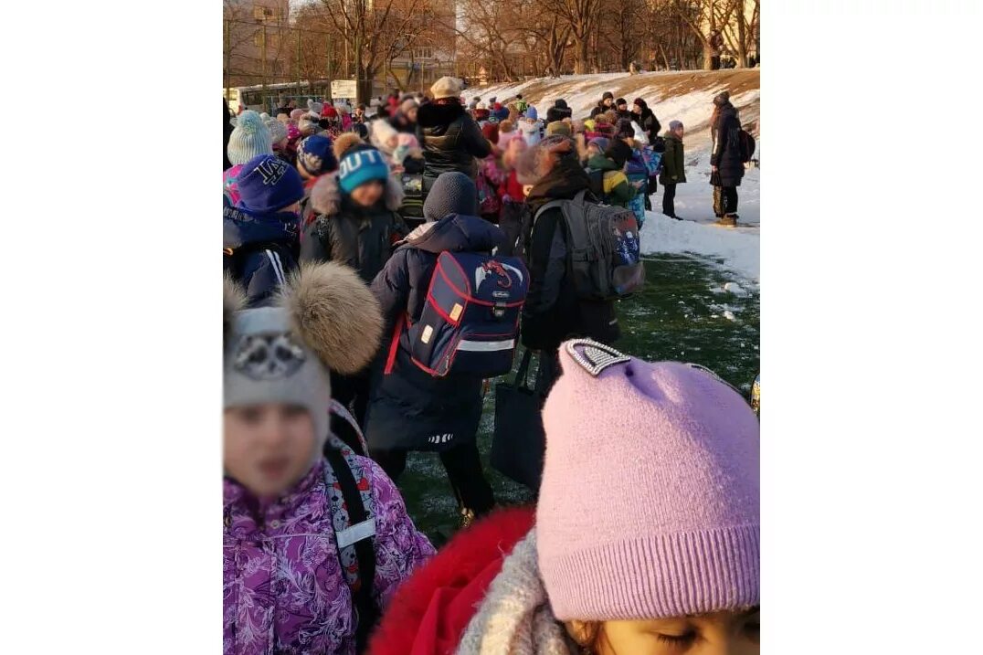Где эвакуировали детей