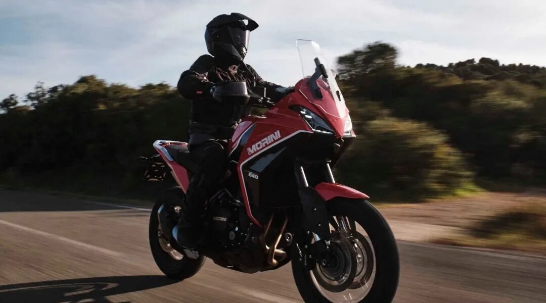 Morini x cape. Moto morini x-cape 650. x-cape. байки но это не байки.