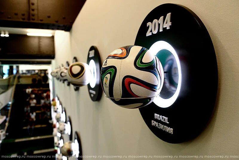 музей футбола в москве. музей футбола в москве. футбольный музей в санкт-петербурге. футбольная выставка. музей футбола в москве.