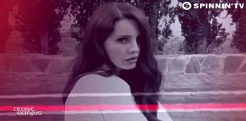 Стенами давила та печаль песня ремикс. Lana del Rey Summertime Sadness Video.
