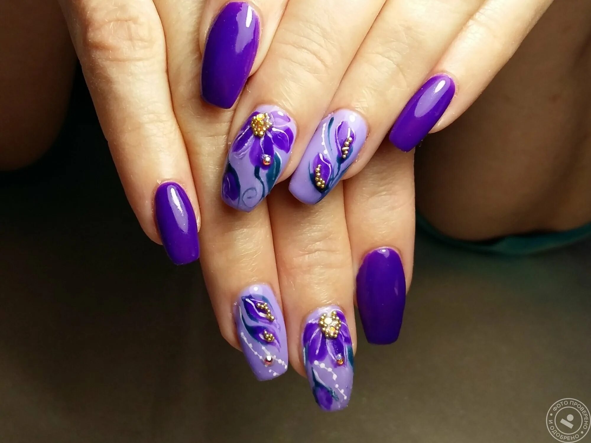Pin by Александра on Дизайн ногтей Floral nails, Cute nails, Sculpted gel nails