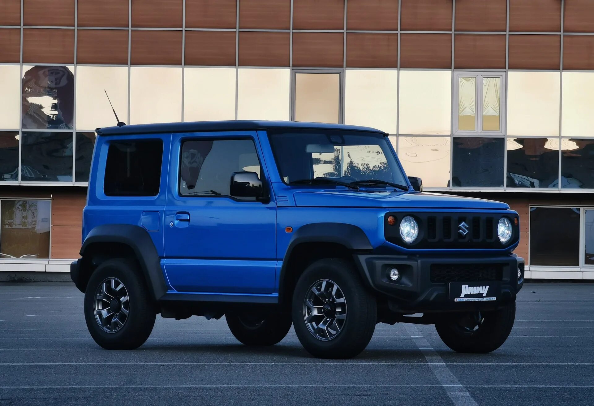 Suzuki Jimny 2022. Suzuki Jimny 2021 черный. Сузуки Джимни 2022. Suzuki Jimny 2018.