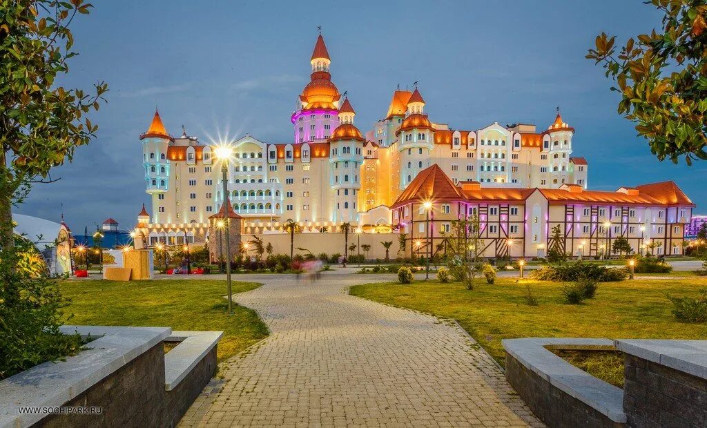 сочи парк замок богатырь. гостиница богатырь сочи. отель сочи парк отель богатырь. отель замок богатырь в сочи. отель богатырь адлер.