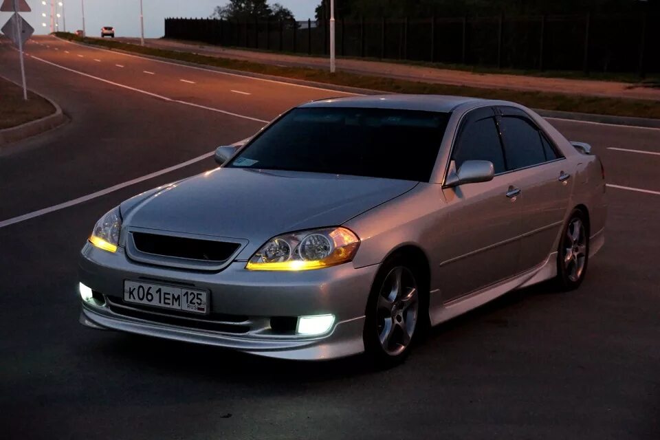 Toyota Mark II (110) 2.5 бензиновый 2002 на DRIVE2