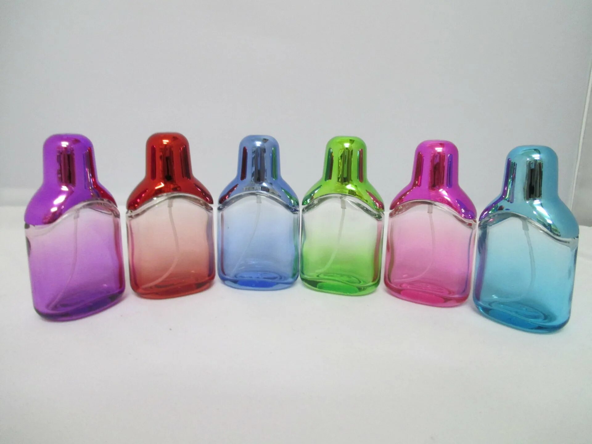 Цветные бутылочки. Флакон 35 мл. Флакон Гранд (35 мл) черный. Разноцветные флаконы. Разноцветные бутылочки.