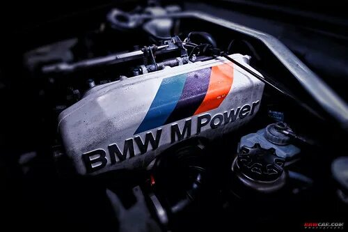 Bmw m power. BMW e30 m Power. Клапанная крышка BMW M Power. Клапанная крышка BMW M Power m54. BMW M Power подкоподка.