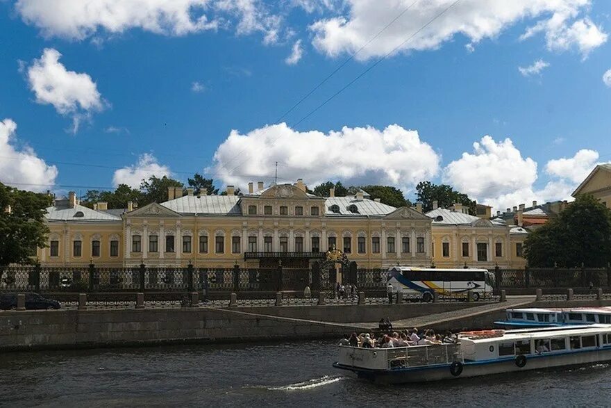 Шереметевский дворец фонтанка. Шереметьевский дворец в санкт-петербурге. шереметевский дворец («фонтанный дом»). дворец на фонтанке в санкт-петербурге. шереметевский дворец наб. реки фонтанки, 34.