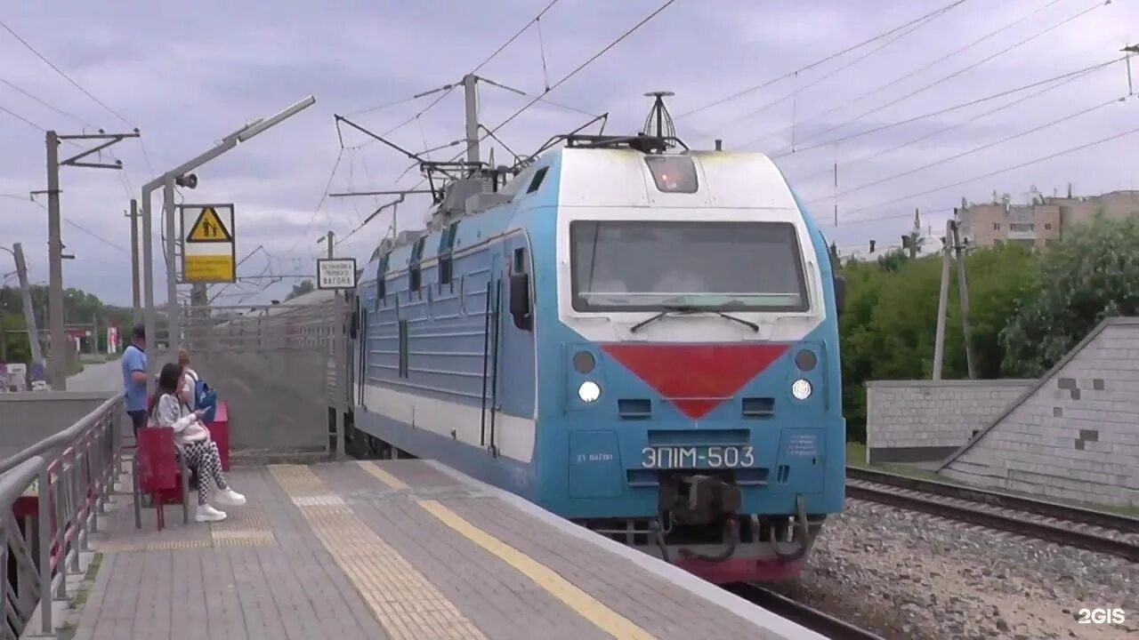 Электричка компрессорный казань. Компрессорный станция казань. Электричка компрессорный казань. Электричка йошкар-ола казань. Эр9 электропоезд.