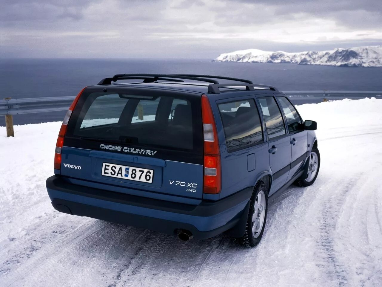 Volvo v70xc 1998. Volvo v70xc. 1997 Volvo v70 XC. Вольво v70 универсал 1997.