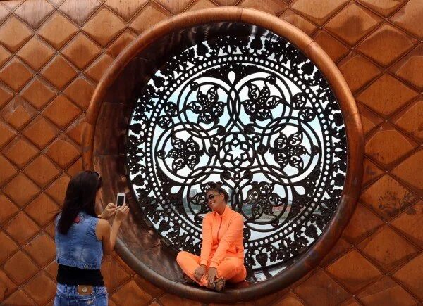 Казань казань чаша смотровая. Чаша режим работы. Казань дворец бракосочетаний чаша. Смотровая площадка чаша. Смотровая площадка центр семьи каза.