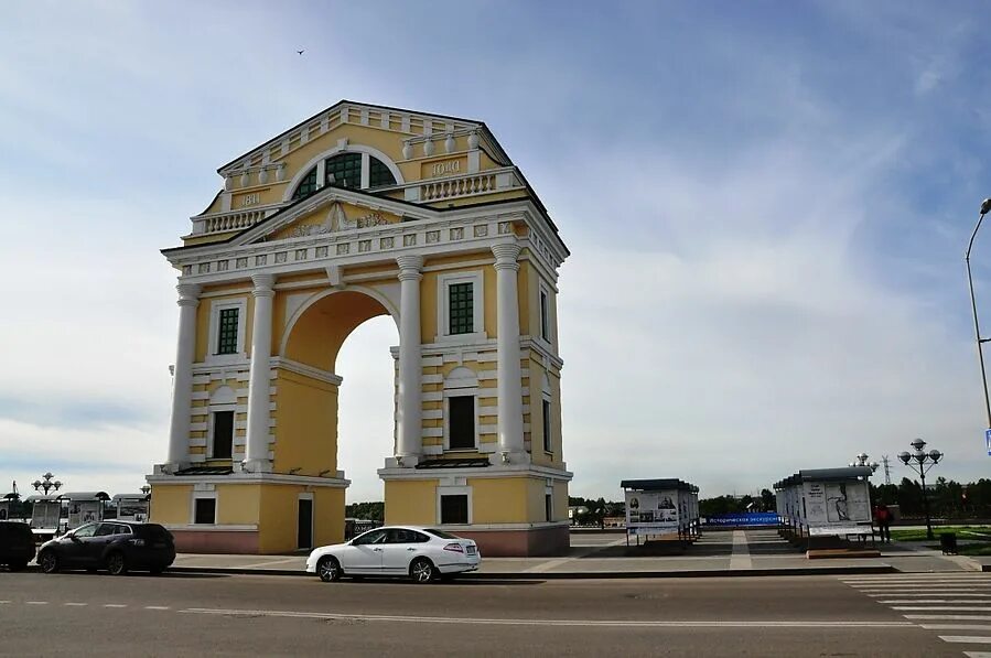 ворота московская обл. красные ворота красноармейск. красноармейск московская область. триумфальная арка архитектура. г.