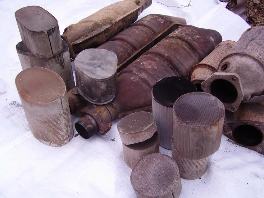 Катализатор автомобильный. Катализатор ау60. Кооперативный катализатор. Сколько будет стоить сдать катализатор. Прием отработавших катализаторов.