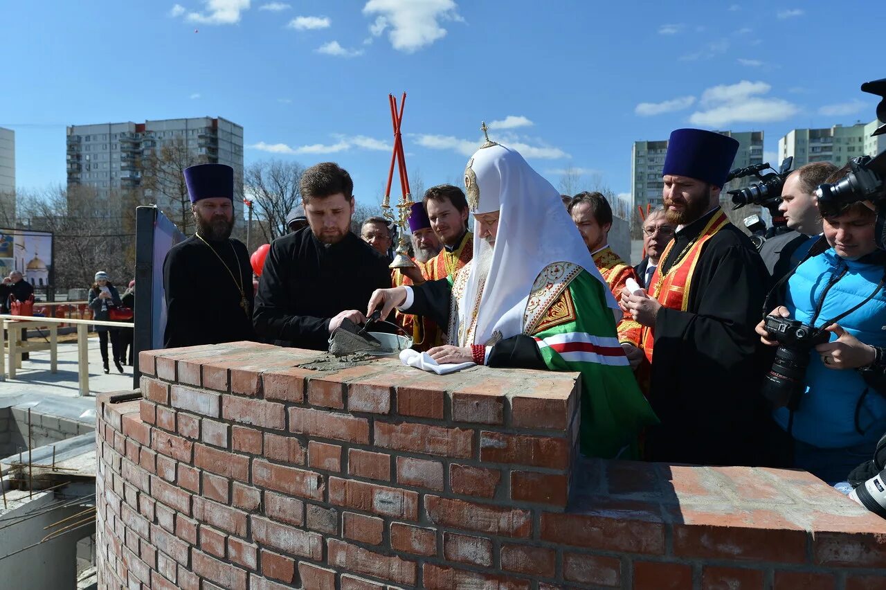 Храм апостолов петра в большом камне. Храм в большом камне. Свято игнатьевский храм донецк октябрьский. Церковь храм город большой камень приморский край. Большой камень приморский край храм.