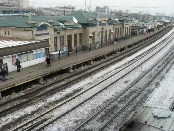 Жд царицыно. Царицыно (Железнодорожная станция). Станция Царицыно Москва. Платформа Царицыно. ЖД Царицыно платформа 3.