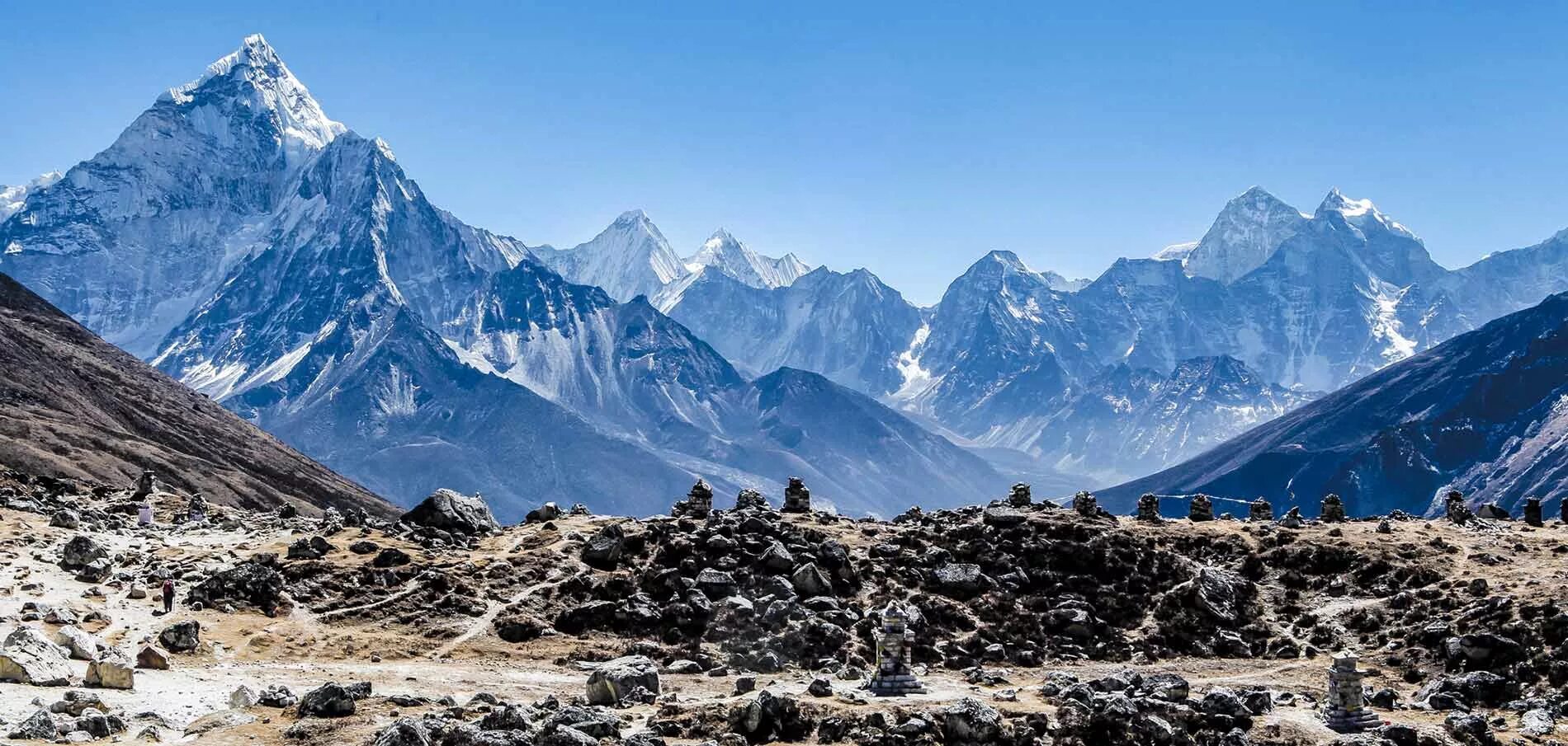 Как называется самая высокая горная цепь евразии. Гималаи Эверест. Гималаи Эверест панорама. Тибет Эверест Гималаи. Непал Гималаи.