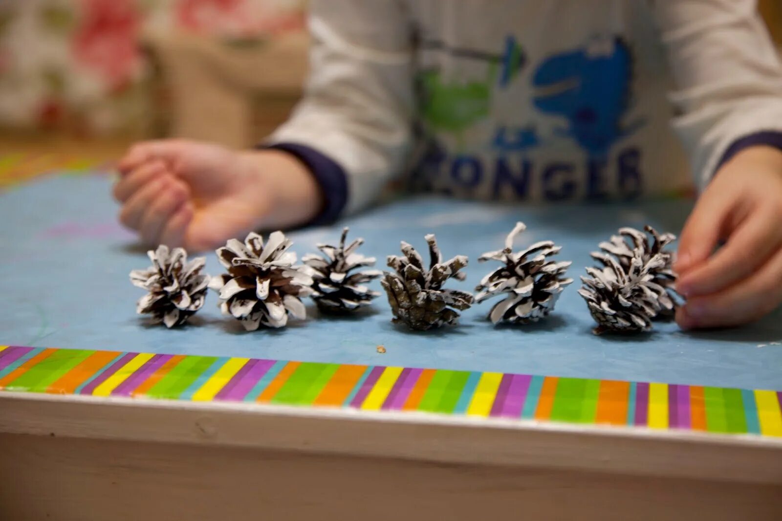 сова карандашница модульное оригами. оригами модульное лебит. поделки собирать. модульное оригами филин. природный материал.