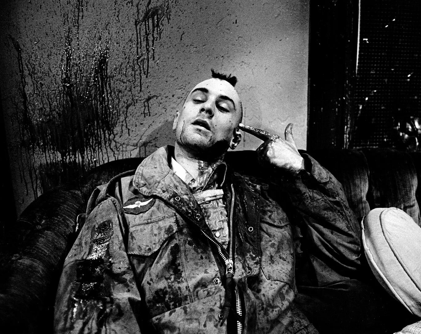 Таксист де ниро. Таксист 1976 роберт де ниро. фильм таксист роберт деиниро.