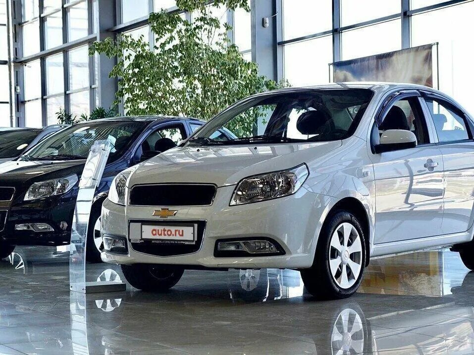 Шевроле нексия 2021. Chevrolet Nexia 2021. Chevrolet Nexia 3 белый. Шевроле Нексия 2021 салон.