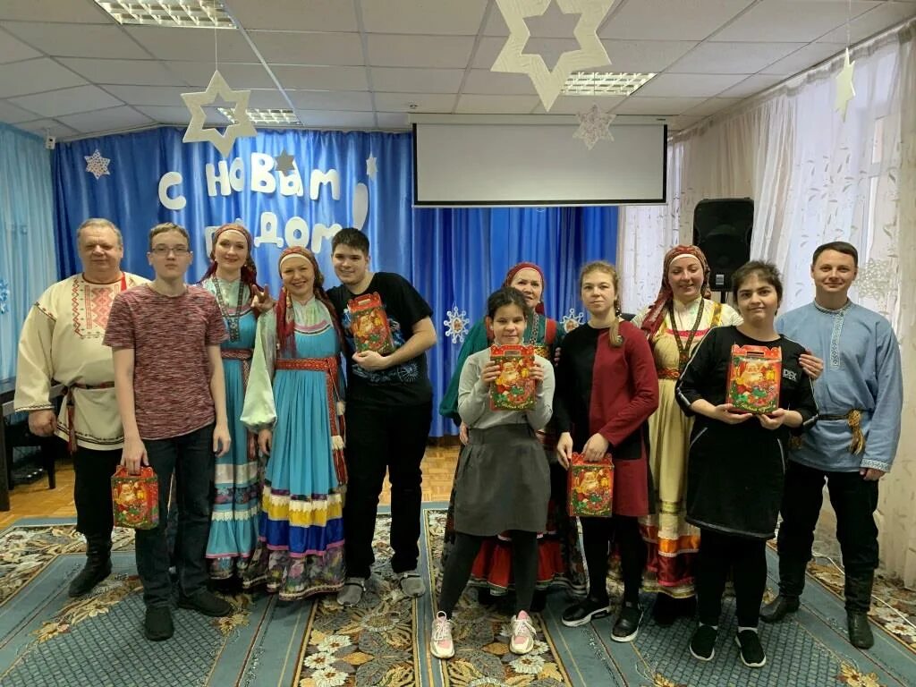 нижневартовский реабилитационный центр для инвалидов. профессиональная ориентация детей инвалидов. северная 82 нижневартовск таукси. нижневартовский многопрофильный. таукси нижневартовск.