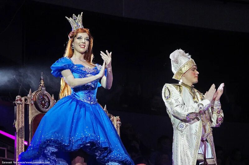 Майя кристалинская пластинка. Русская народная сказка царевна несмеяна. Сценарий царевна несмеяна. Сценарий царевна несмеяна. Несмеяна в сценках.