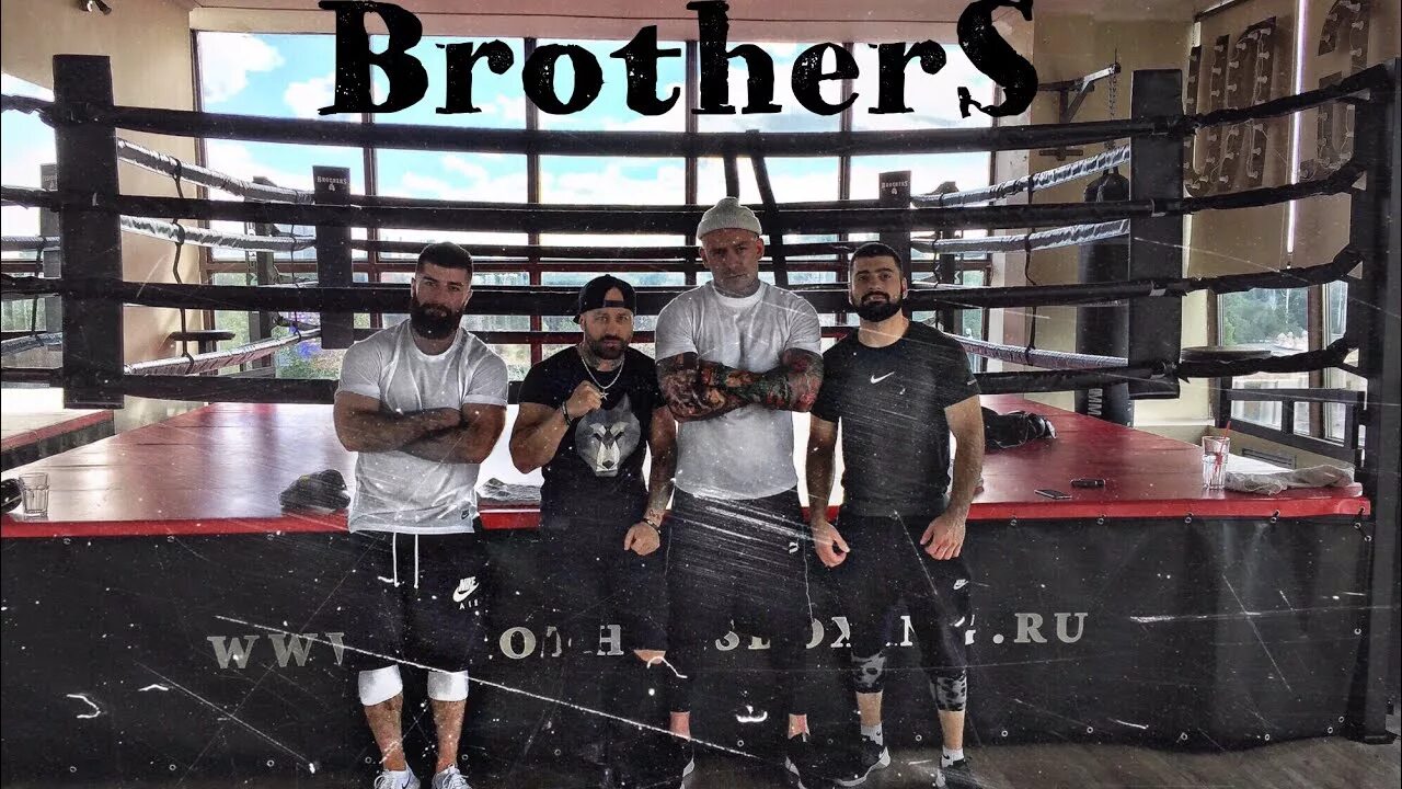 Brothers boxing club. Бокс в москва сити. Бирманский бокс фото. Студия бокса. Международный центр бокса.