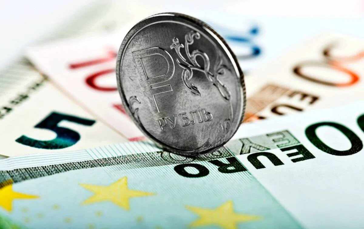 Курс рубля установленный цб. Евро в рубли. Валюты рубль доллар евро. Доллар евро рубль. Курс рубля.