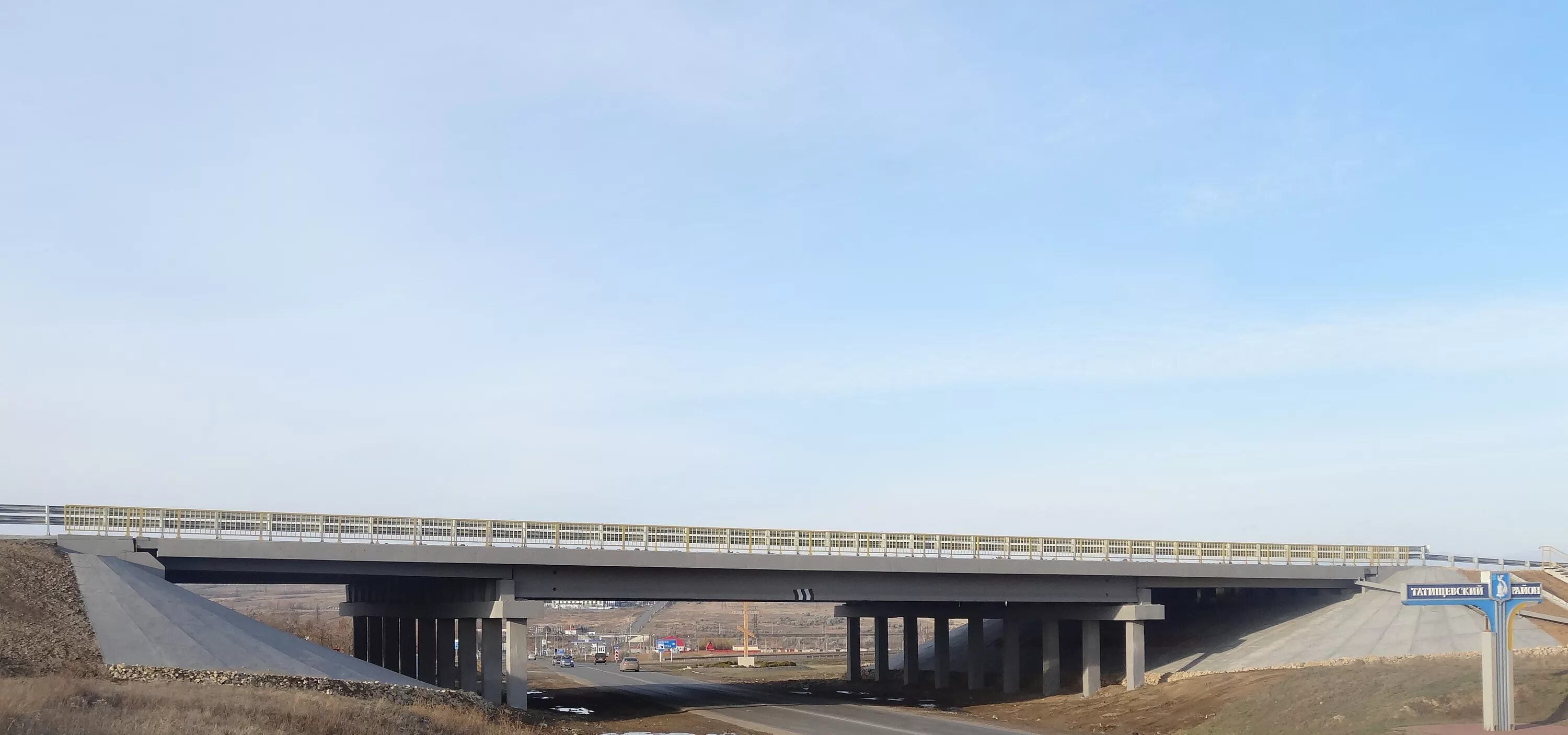 Чапаевка оренбургская область. Мост через реку чапаевка. Новый мост через реку кола в мурманске. Мост река сок самара. Мост через реку чапаевка.