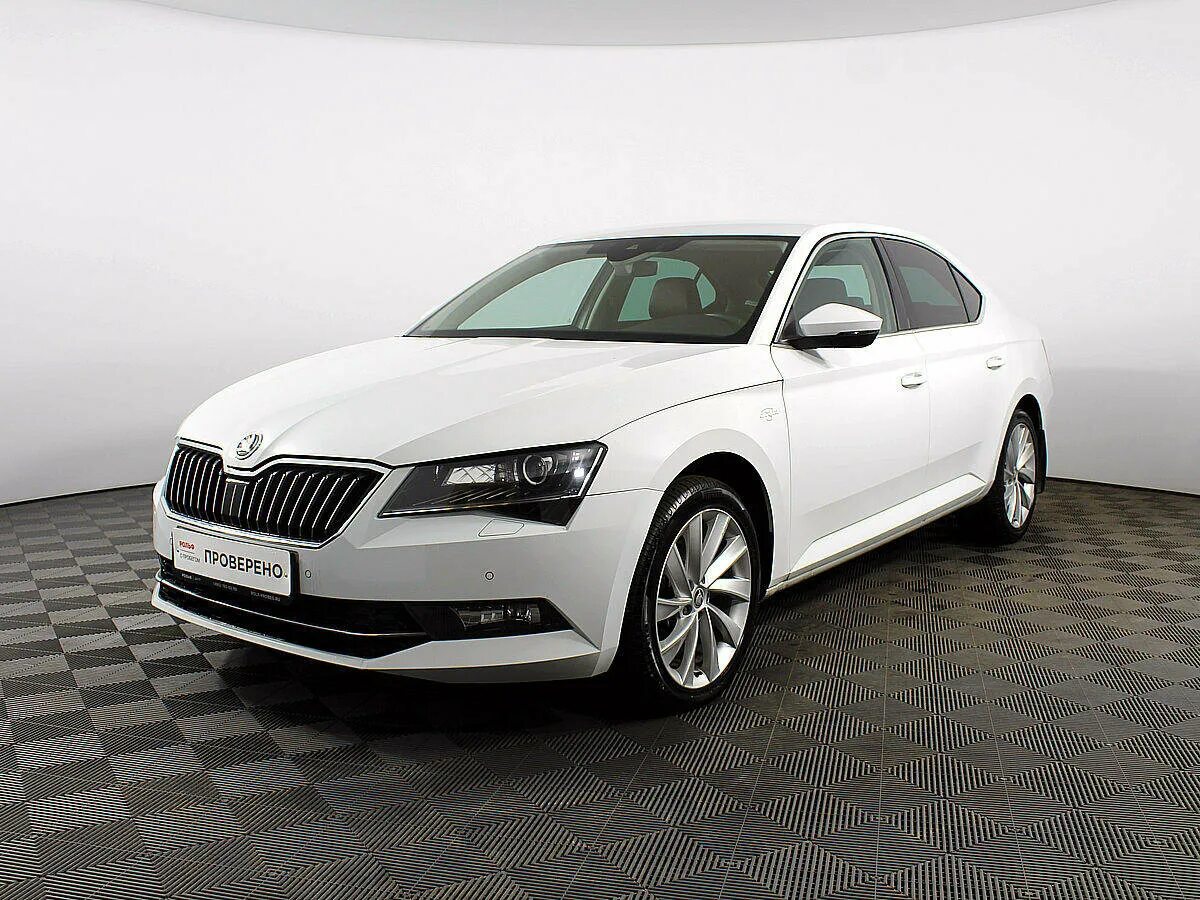 Skoda superb 2015. Шкода суперб серая. Skoda superb 2015. Шкода суперб 2015 года. Шкода суперб 2015 фото.