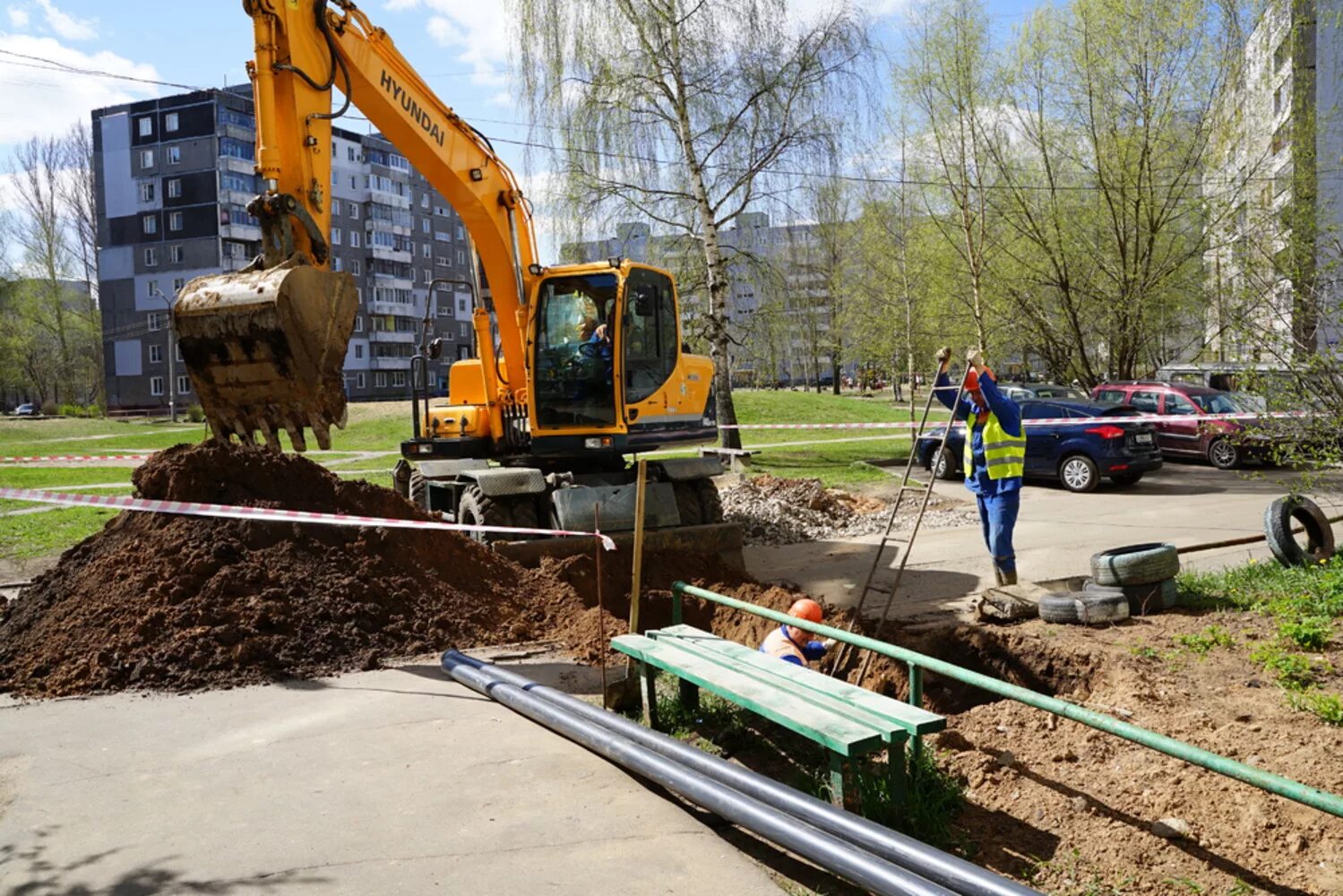 Экскаваторщик ярославль. Экскаватор водоканал. конкурс экскаваторщиков 2025. наши дворы ярославль варианты строительства. решаем вместе фото.