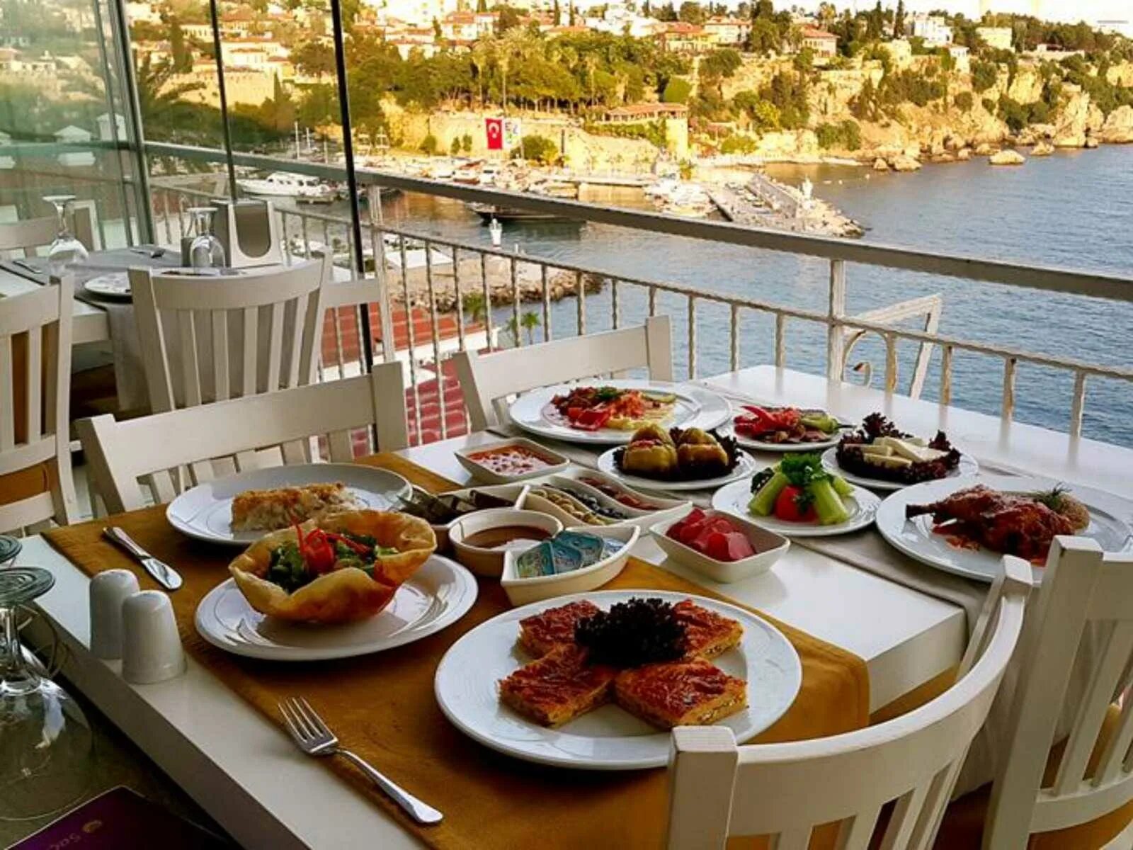Armani restaurant antalya. Ресторан гостиница анталия. Лучшие рестораны анталии. Ресторан арма анталия. Ресторан арма анталия.