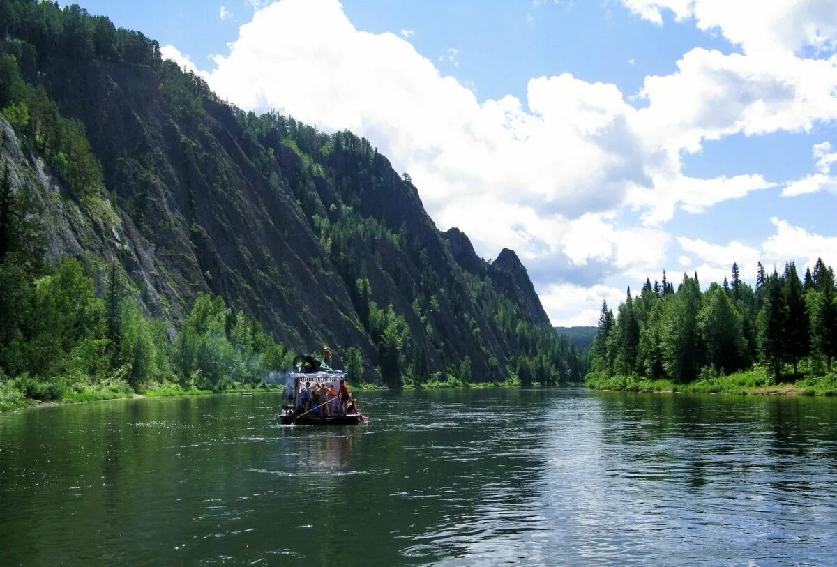 Сплав по реке красноярский край. Сплав по реке красноярский край. Река мана красноярский край. Сплав по мане красноярск. Река мана сплав.