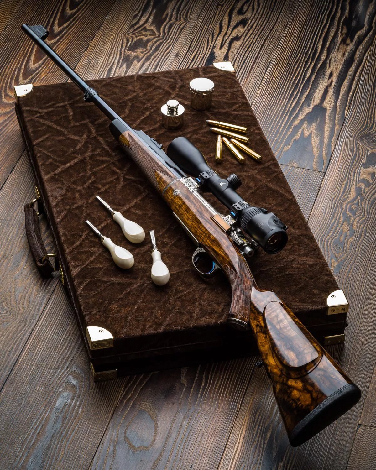 Hunt guns. Охотничье ружье. Револьвер westley richards. 375 голланд-голланд магнум. Hunt guns.