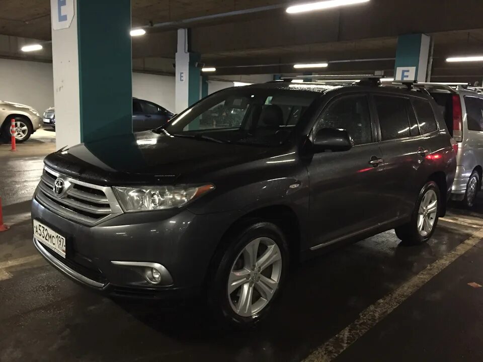 Покажи тойоту хайлендер. 5. Toyota highlander ii 2010. Покажи тойоту хайлендер. Toyota highlander 2013.