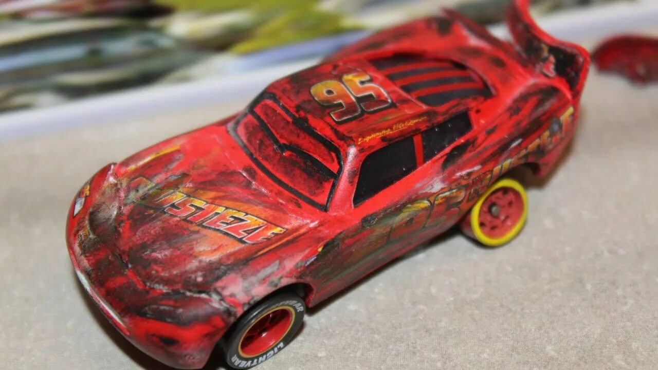 Cars 3 Lightning MCQUEEN Rust Eze Toy. Cars 3 Lightning MCQUEEN crash. Cars 3 Lightning MCQUEEN crash Toys. Cars 3 Lightning MCQUEEN Toys.