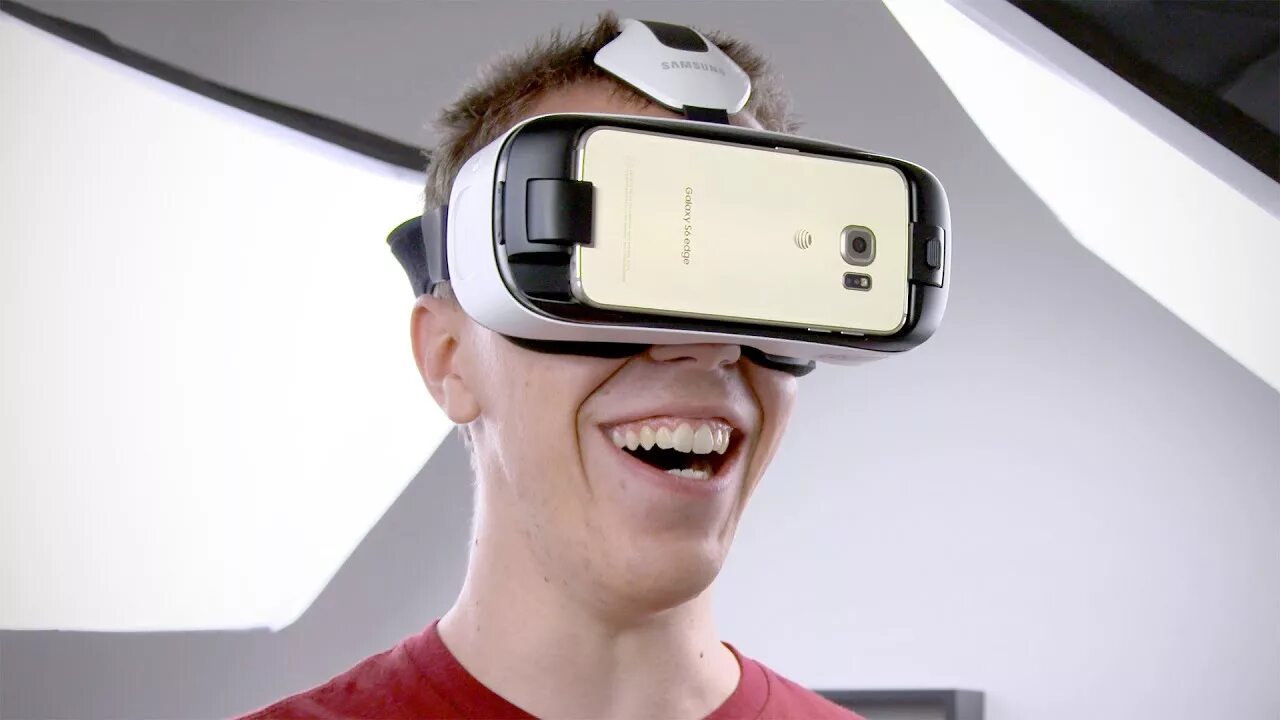 Виртуальные очки для смартфона vr. Гир виар очки. Очки виртуальной реальности самсунг. Виар очки 3д. Необычные VR очки.