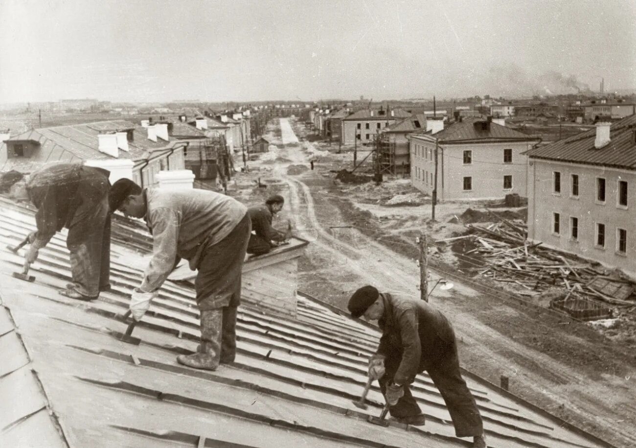 В каком году построили город. Нижний Новгород 1950е. Город Горький бараки Московский район. Город Горький 1960 годы стройка. Улица Академика Павлова в 1960-е годы.