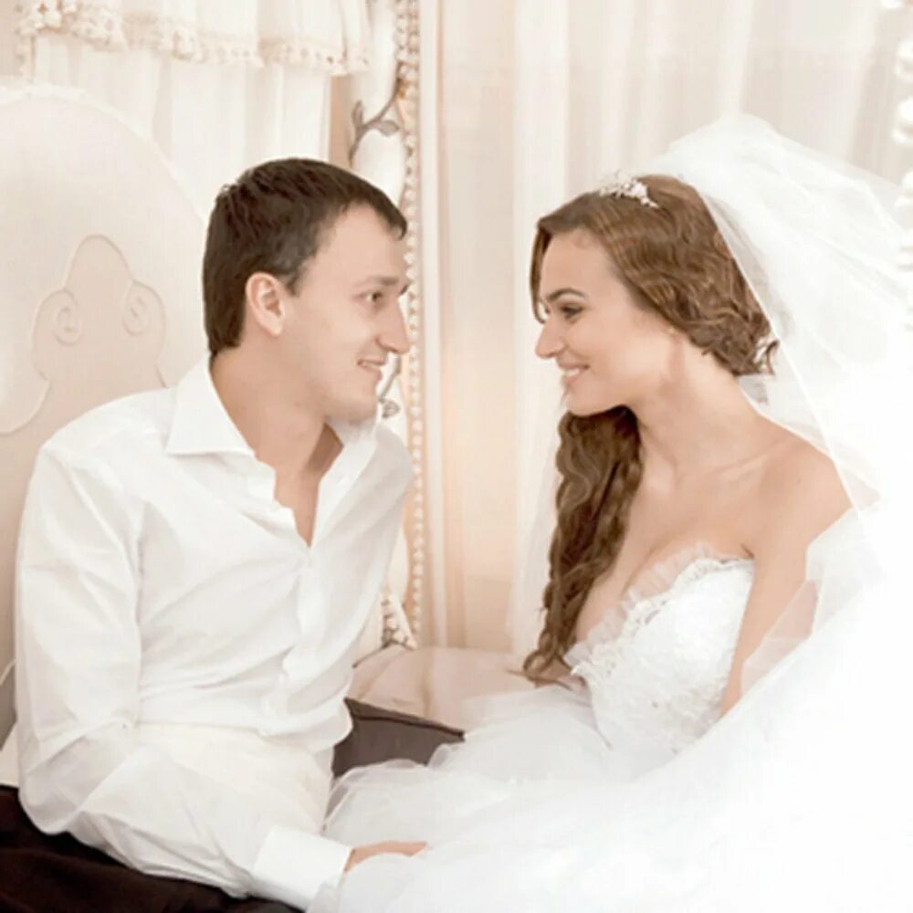 Свадьба Алены Водонаевой и Алексея Малакеева. Алена водонаева муж