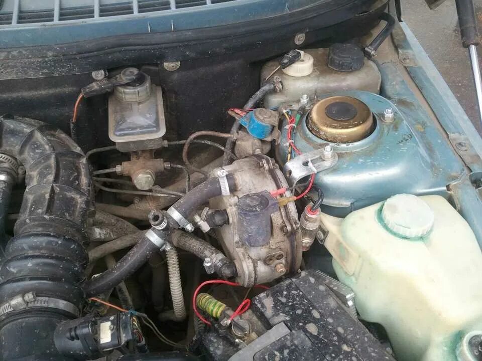 Гбо на ваз 2110. Гбо ваз 2107. Гбо на ваз 2107 карбюратор. Газовое оборудование на ваз 2106. Гбо на ваз 2107 карбюратор.