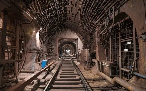 Метро пожарское