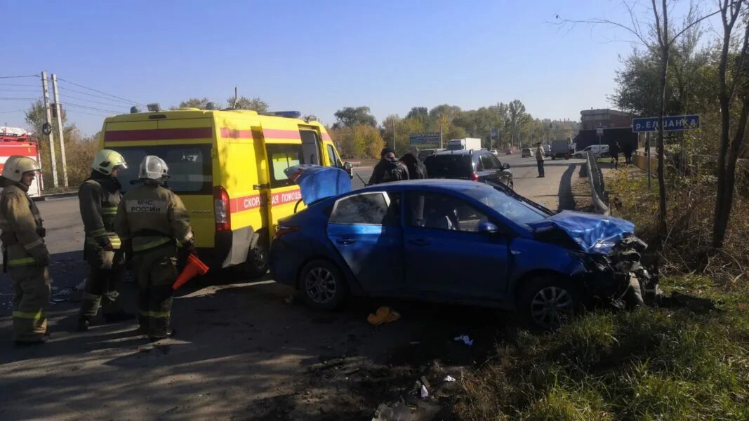 Авария в ленинском районе. Авария в саратове вчера в ленинском районе. Саратов московское шоссе дтп 2 февраля. Авария ленинск волжский 20 ноября 2021. Аварии в ленинском районе последние.