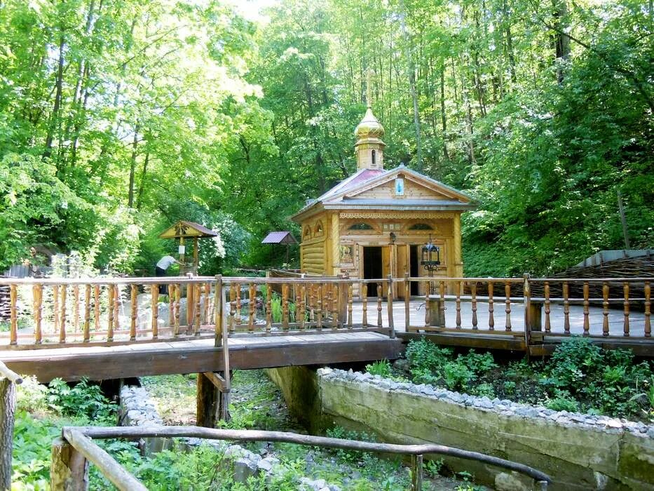 Чувашские ишаки батыревский район. Святой источник ишаки чебоксарский район. Святой родник чувашии. Абашево пруд чувашия. Святой источник абашево чувашия.