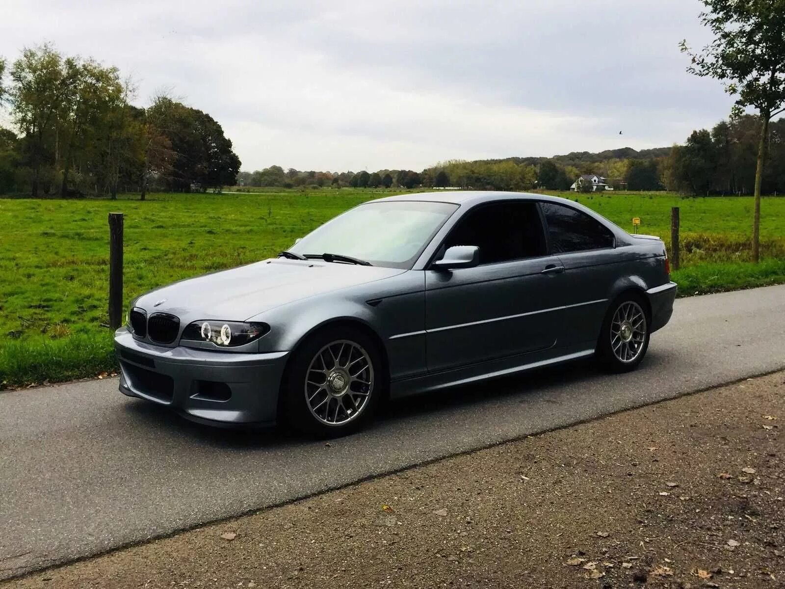 Бмв е46 драйв. Бмв е46 купе. bmw e46 330 coupe. bmw e46 купе. бмв 46 купе.