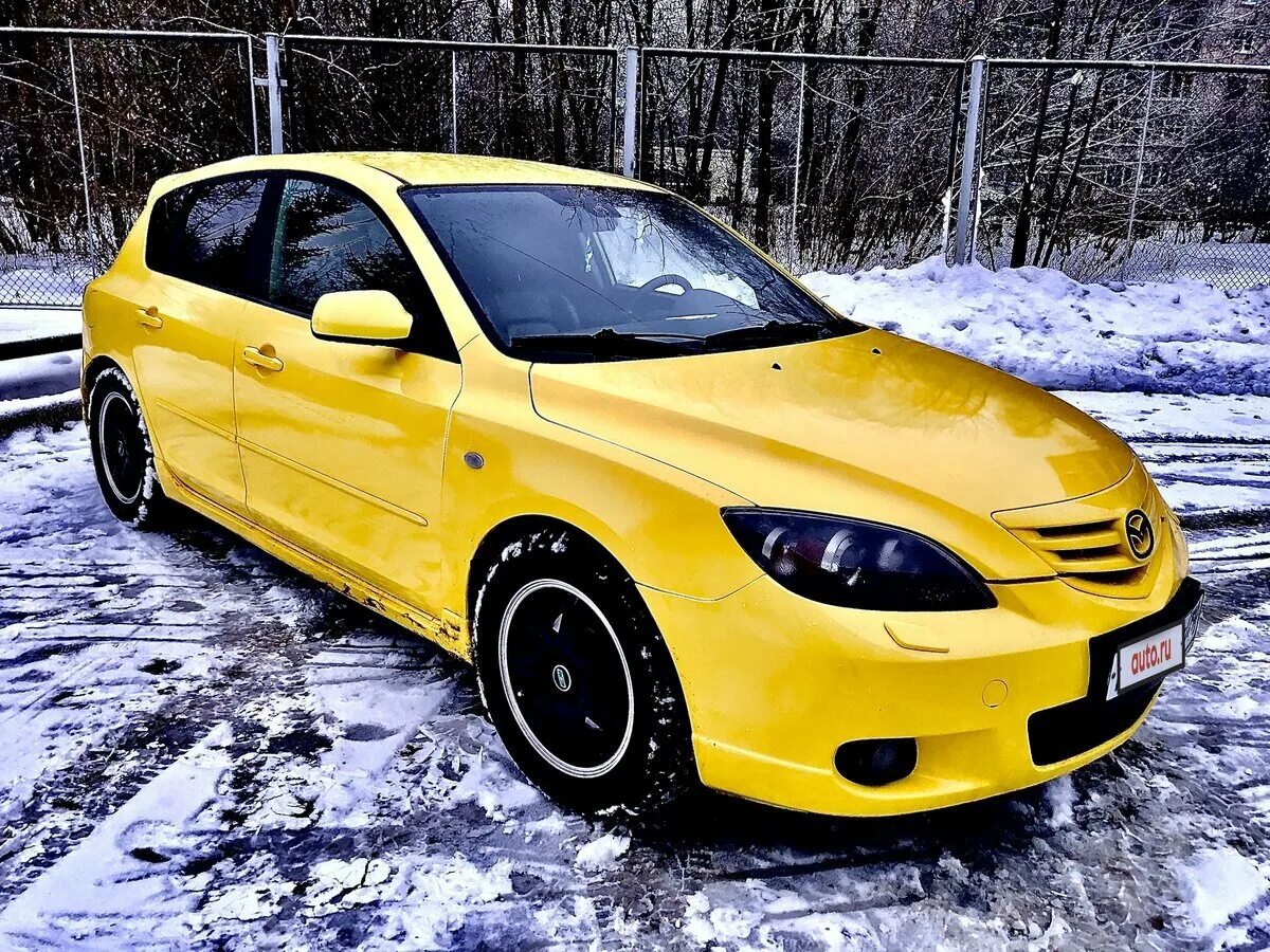 Mazda желтая. Mazda 3 BK желтая. Желтая Мазда 3 БК хэтчбек. Мазда x 6 желтая. Желтая Мазда с черной крышей.